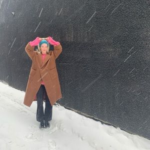 Meet your Posher, Ixchel